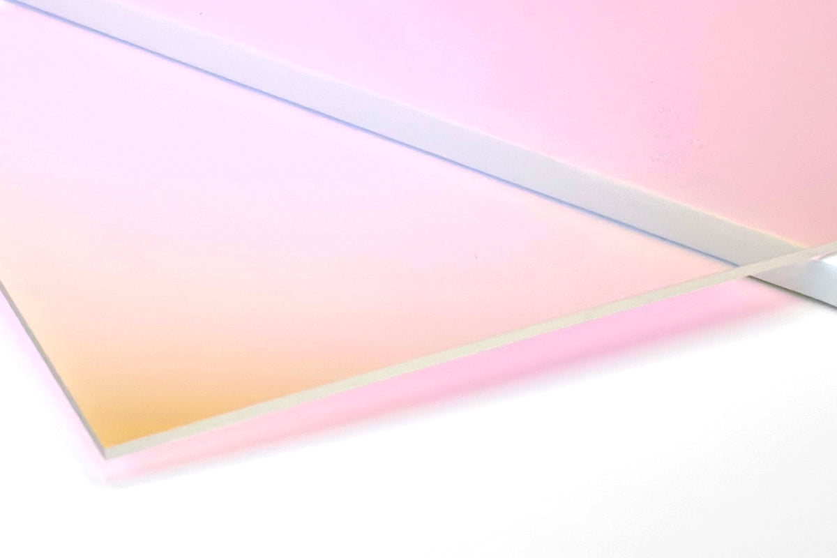 Iridescent / Raindow Acrylic with laser cutting & printing - 300x200mm