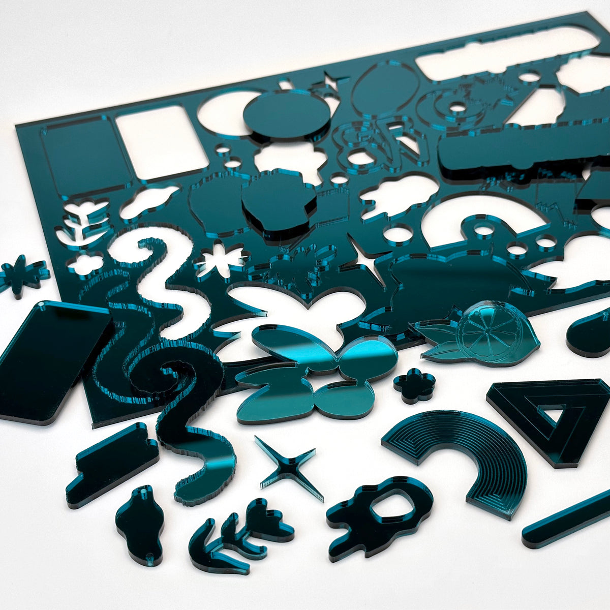 Mirror Jade Acrylic with laser cutting only - 300x200mm