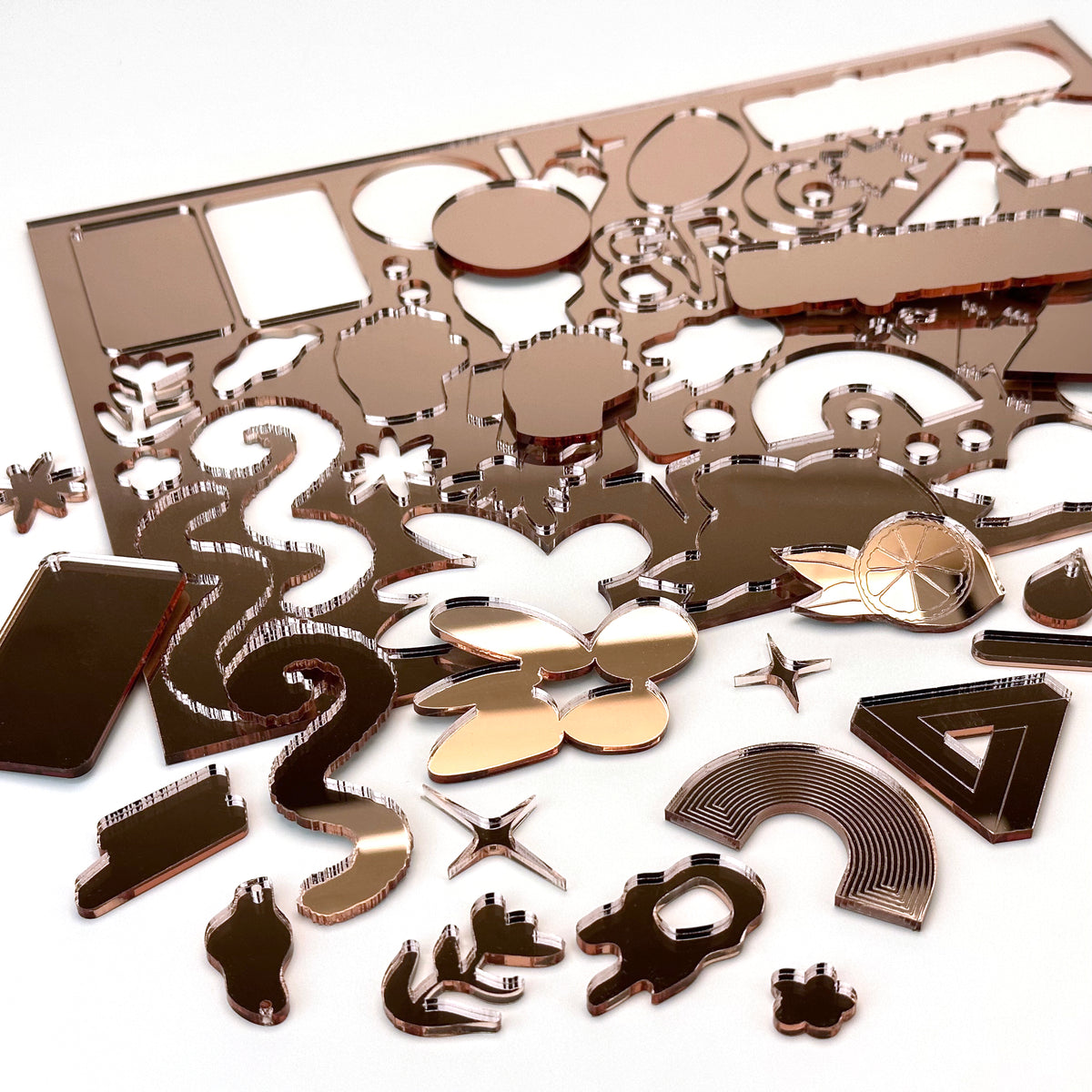 Mirror Rose Gold Acrylic with laser cutting only - 600x400mm