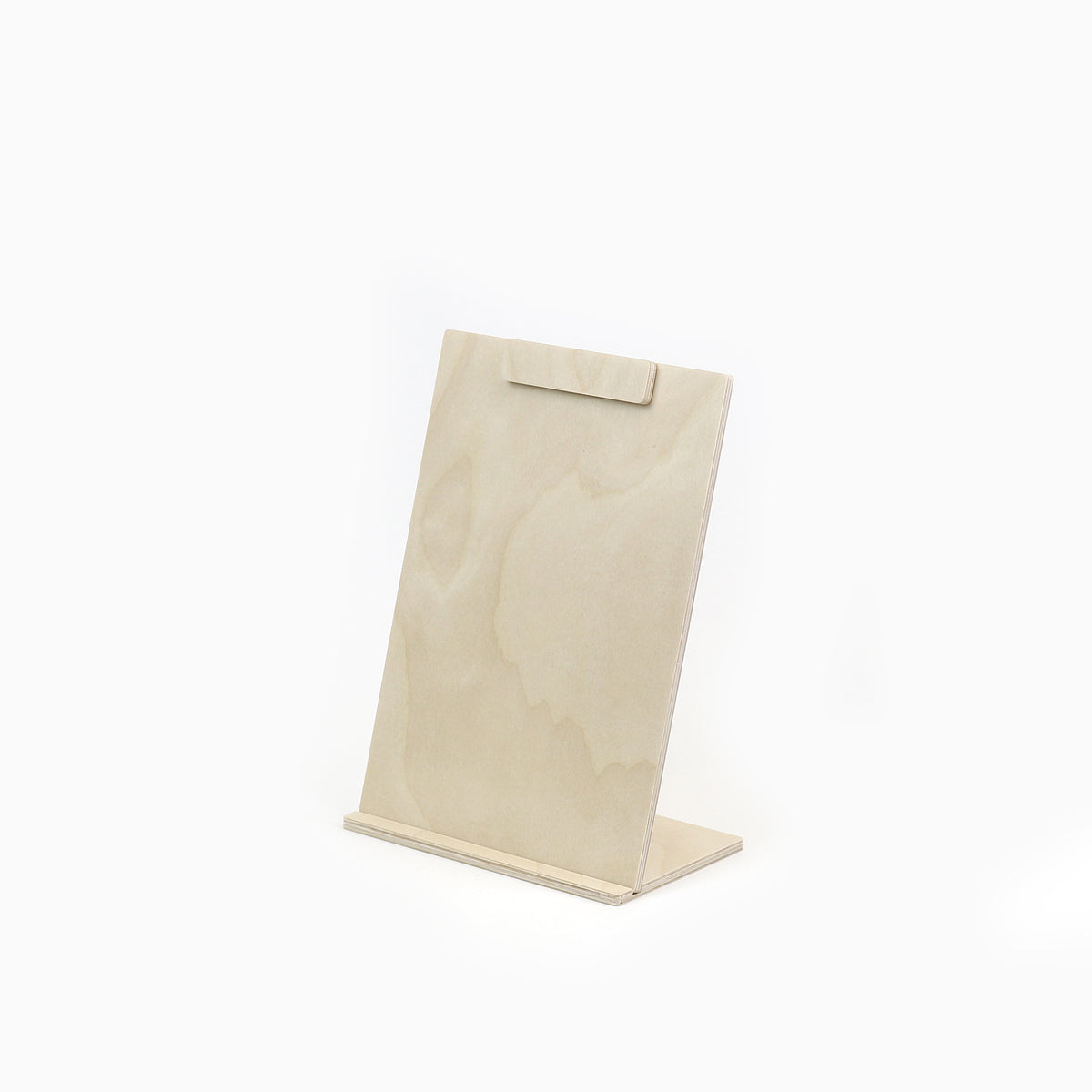 Menualusta A5 magneettikiinnikkeillä