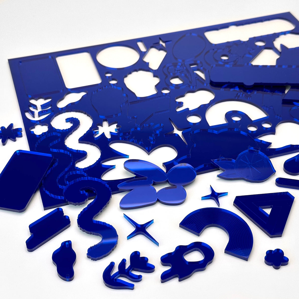 Mirror Blue Acrylic with laser cutting only - 300x200mm